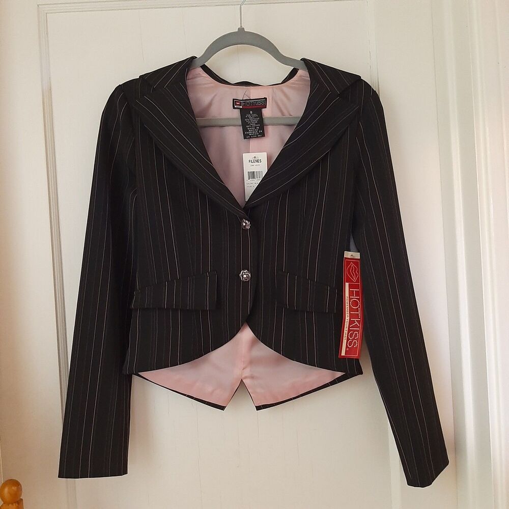 NWT Vtg Y2K HOT KISS Sz S Cropped Pinstripe Blazer Suit Jacket Black / Pink tags